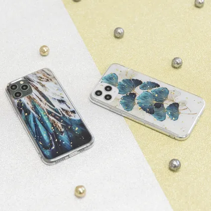 Gold Glam case for Samsung Galaxy S22 feathers